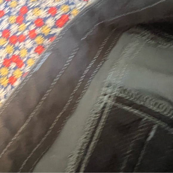 Kuhl Kliffside Air Roll-up Shorts Hiking Outdoor Gray Women's Sz 12 Style #6232 - Picture 14 of 15